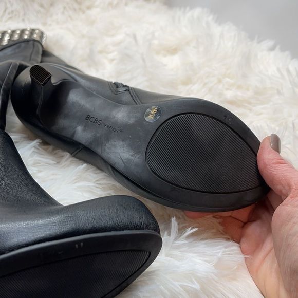 BCBG tall boots 6B - Picture 11 of 11